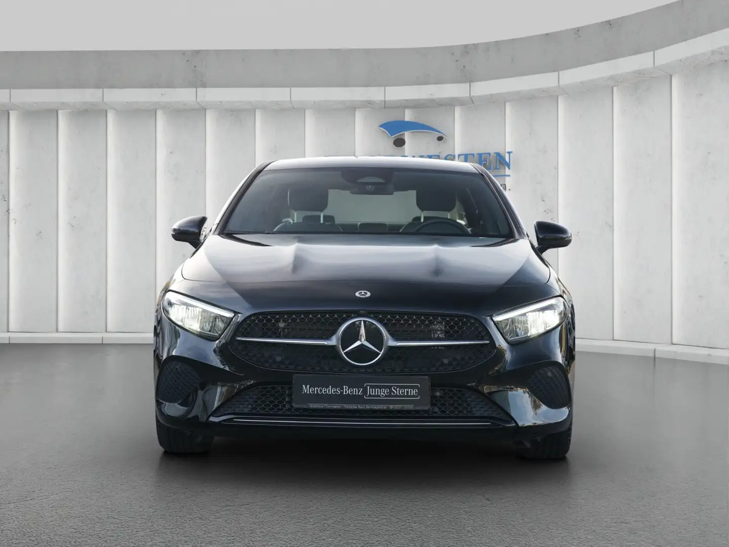 Mercedes-Benz A 180 A 180 Limousine Progressive Line Advanced Winter Schwarz - 2