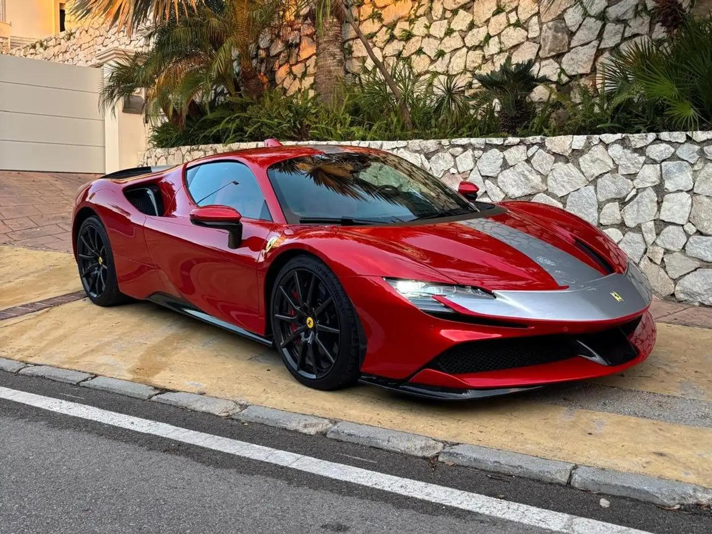 Ferrari SF90 Stradale SF90 Stradale - 1