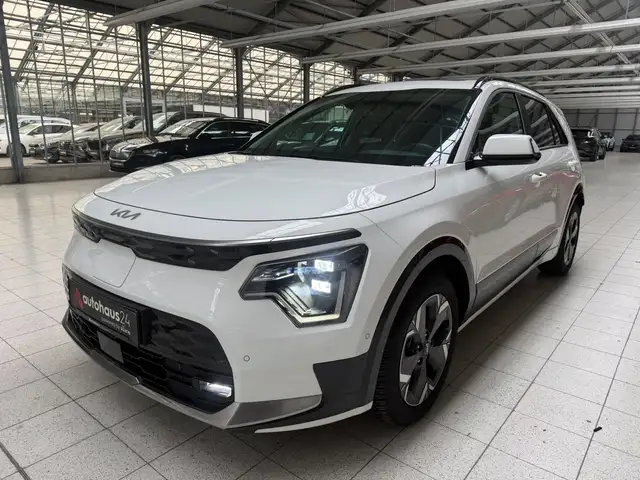 Kia Niro view 3