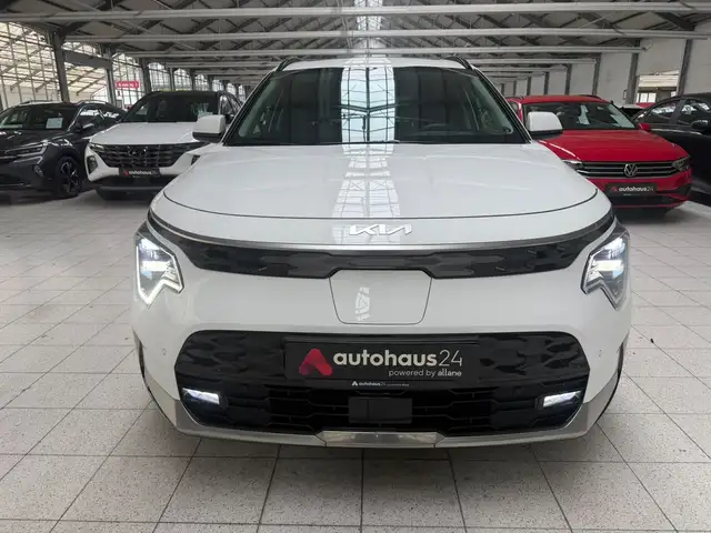 Kia Niro view 2
