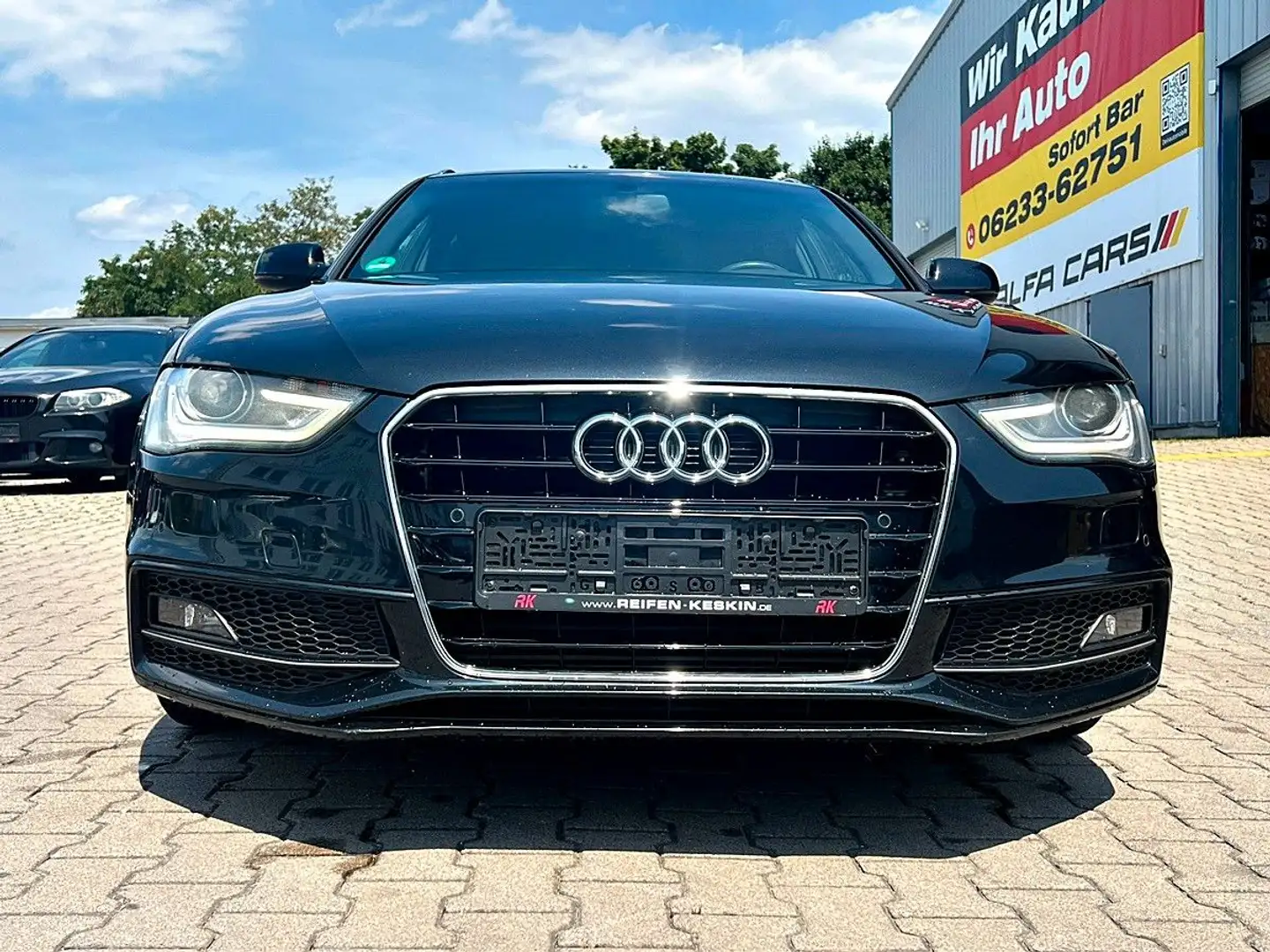 Audi A4 1.8 TFSI S line Avant/VOLL SHEFT/SHZ/PDC/NAVi Zwart - 2