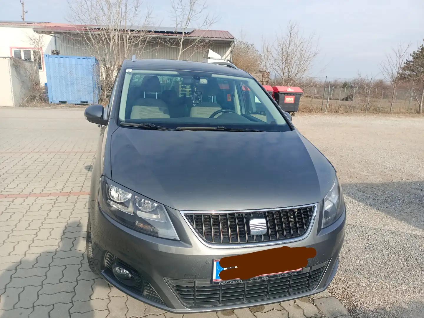 SEAT Alhambra Alhambra Style 1,4 TSI Style Grau - 1