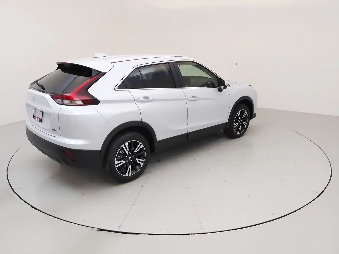 Mitsubishi Eclipse Cross снимка Mitsubishi Eclipse Cross