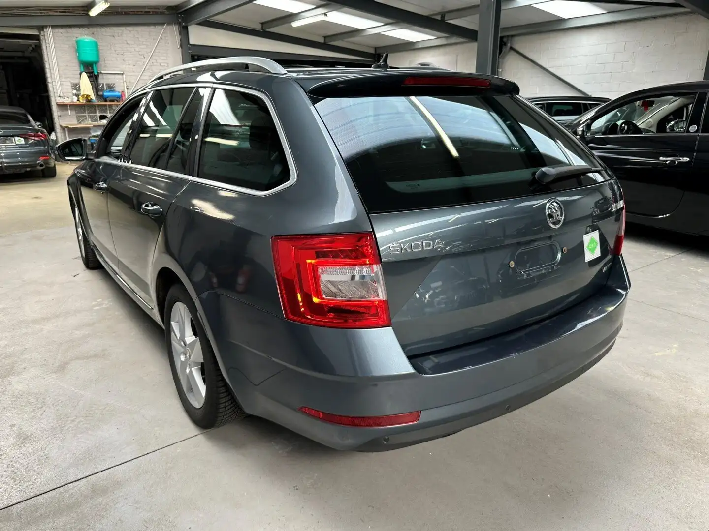 Skoda Octavia SW 1.4 TSI CNG Style DSG Blauw - 2