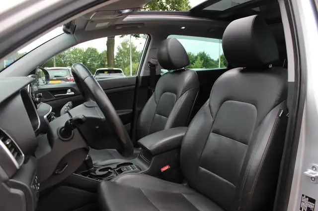 Hyundai Tucson view 4