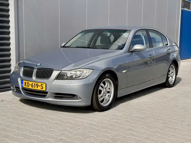 BMW 325 3-serie 325i Executive | Xenon | Sportstoel | Auto