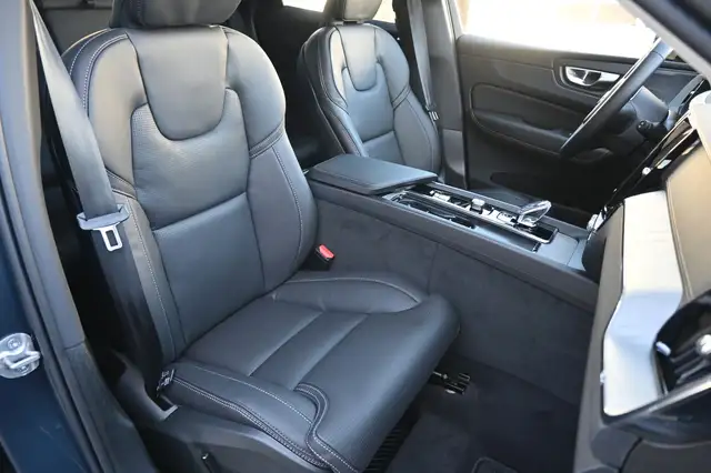 Volvo XC60 view 14