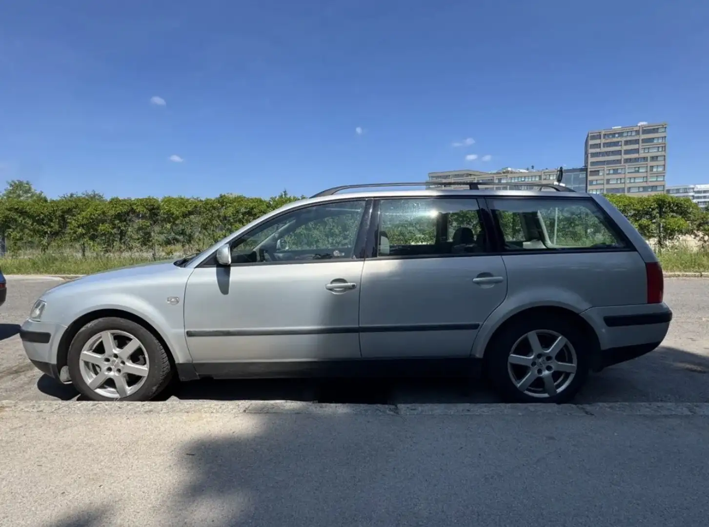 Volkswagen Passat Passat 1.9 TDI Silber - 2