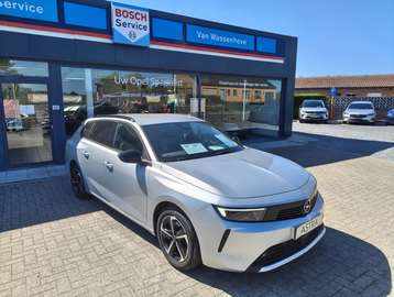 Sports Tourer 1.2 110 pk Turbo Edition 24331 km