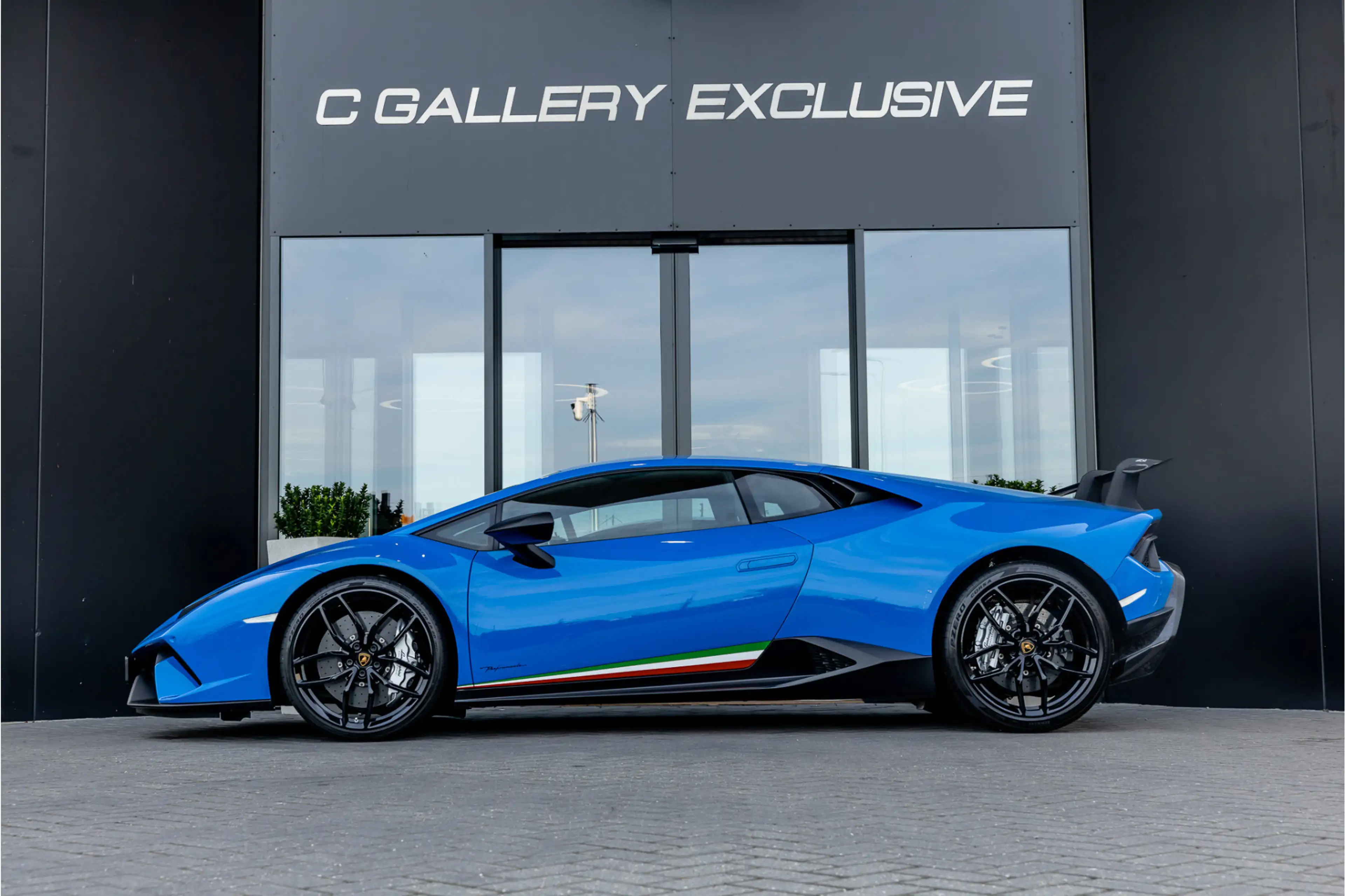 Lamborghini Huracán 5.2 V10 Performante - Lift | Forged | ALA | Alcant — photo 4
