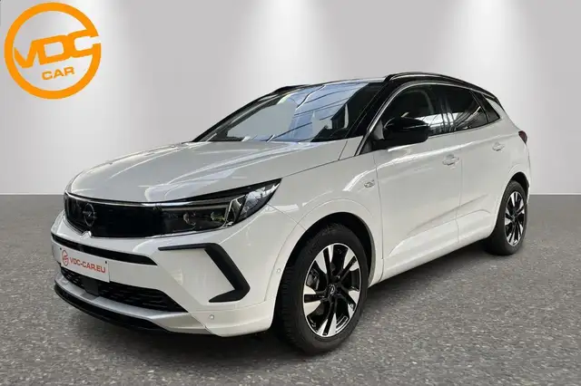 Opel Grandland business elegance