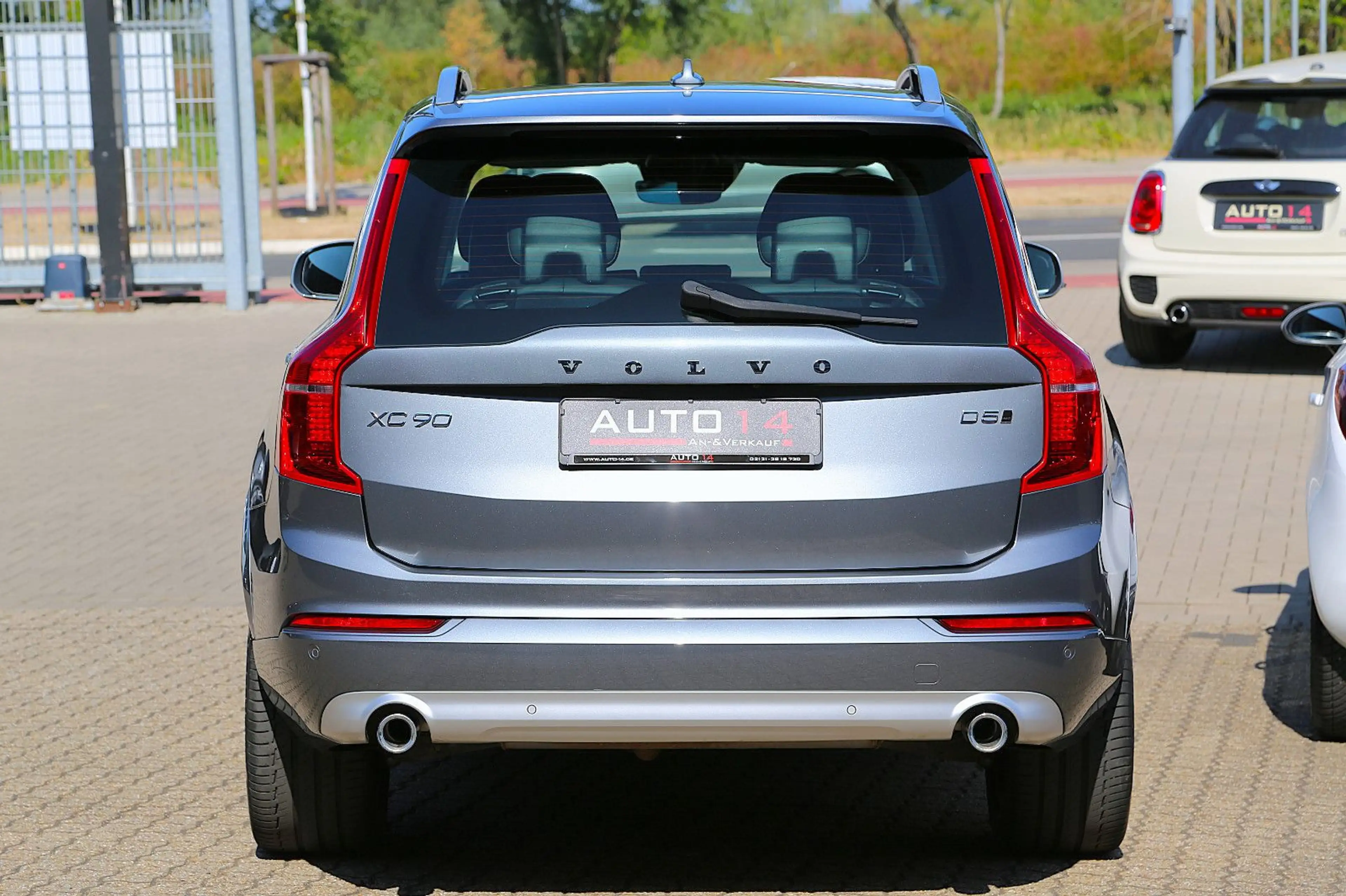 Volvo XC90 Momentum 7-Sitzer LED HUD ACC Kamera 20" — photo 14