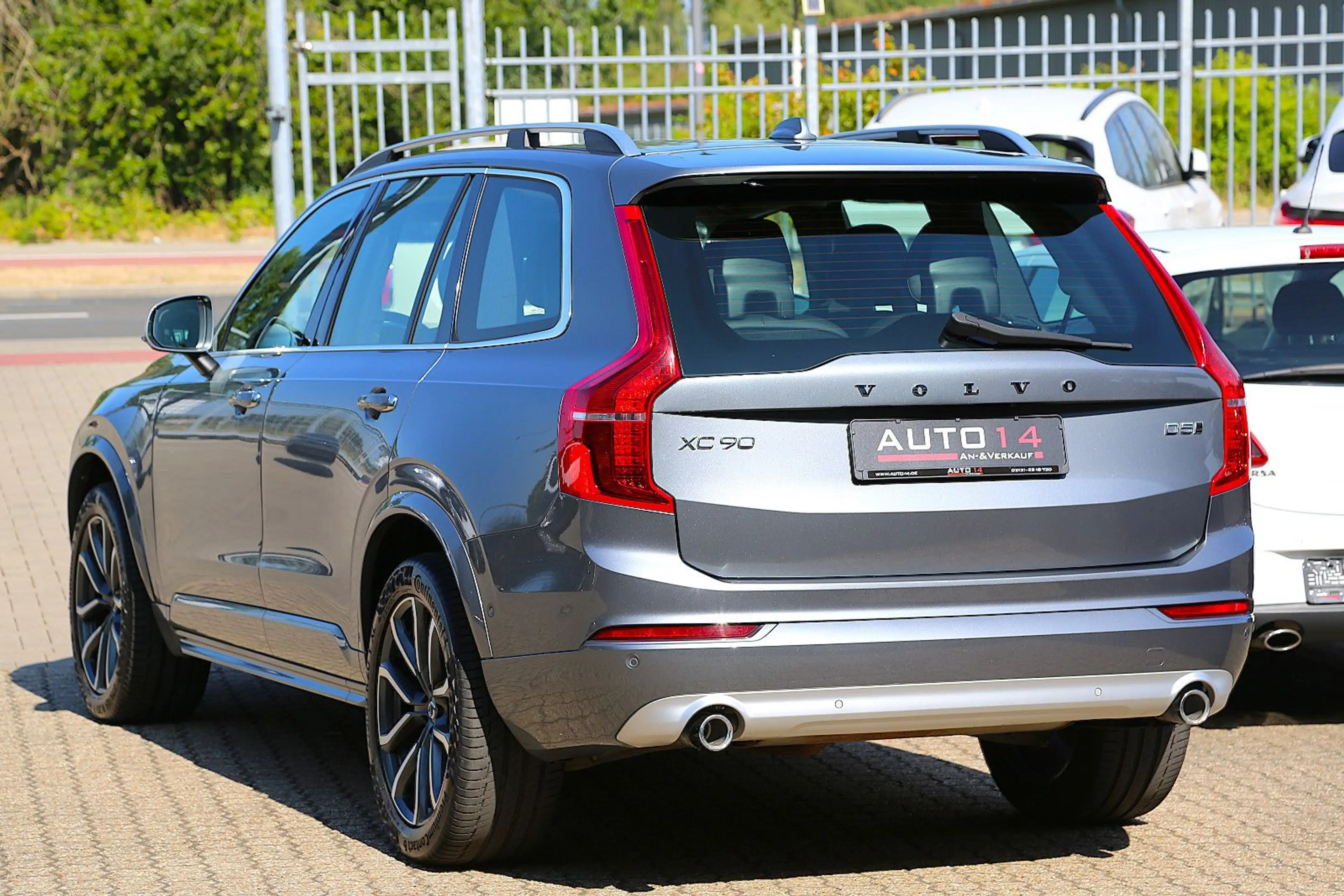 Volvo XC90 Momentum 7-Sitzer LED HUD ACC Kamera 20" — photo 13