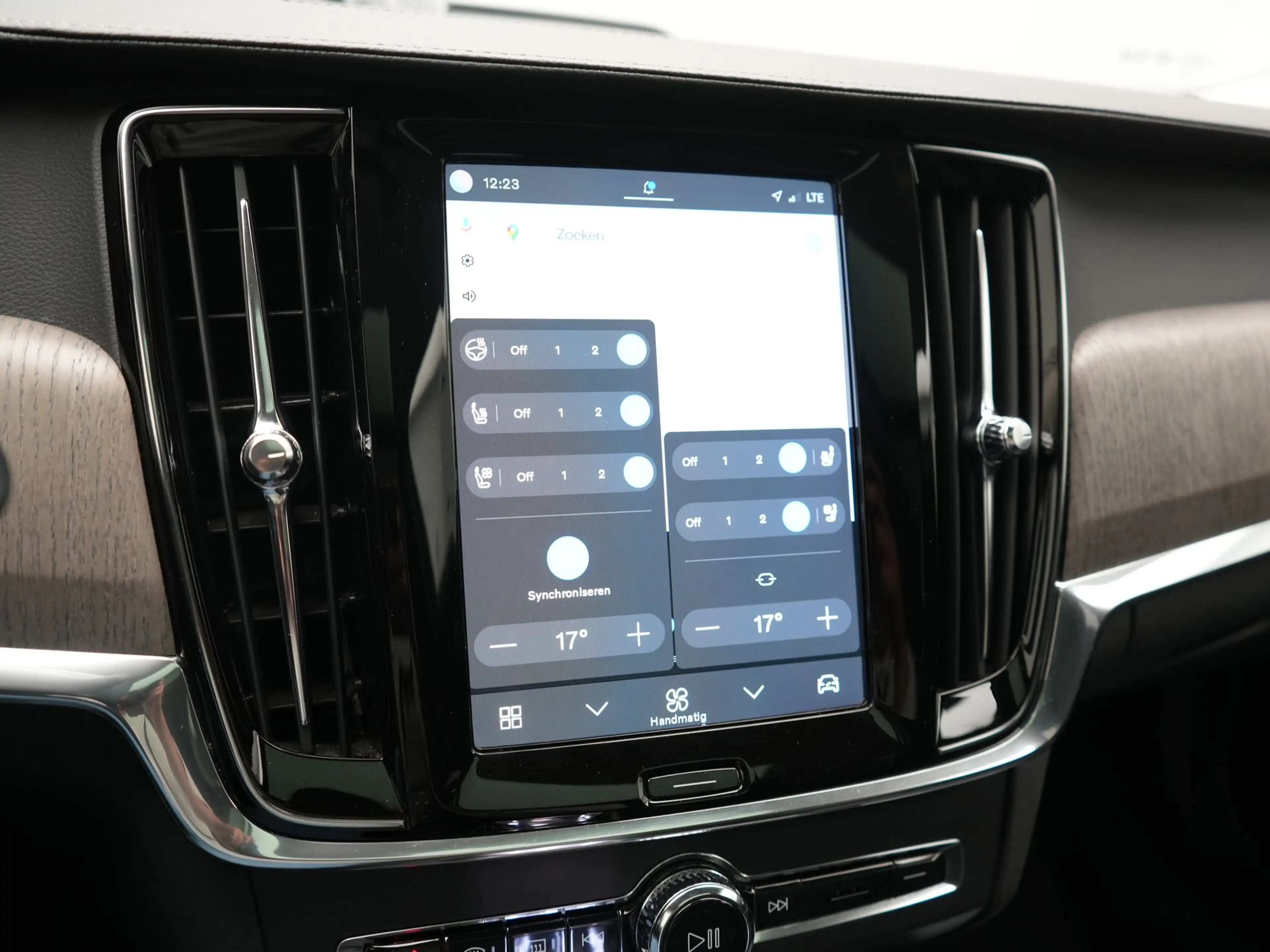 Volvo V90 T8 AWD Ultimate Bright LONG RANGE PHEV 350pk | Tre — photo 10