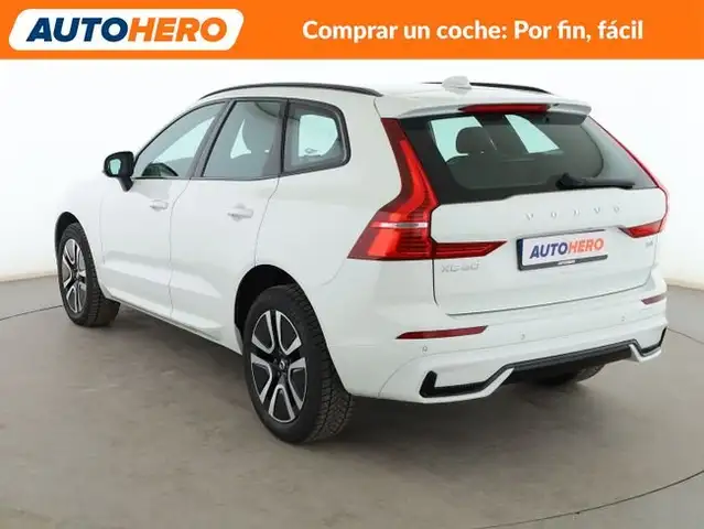 Volvo XC60 view 4