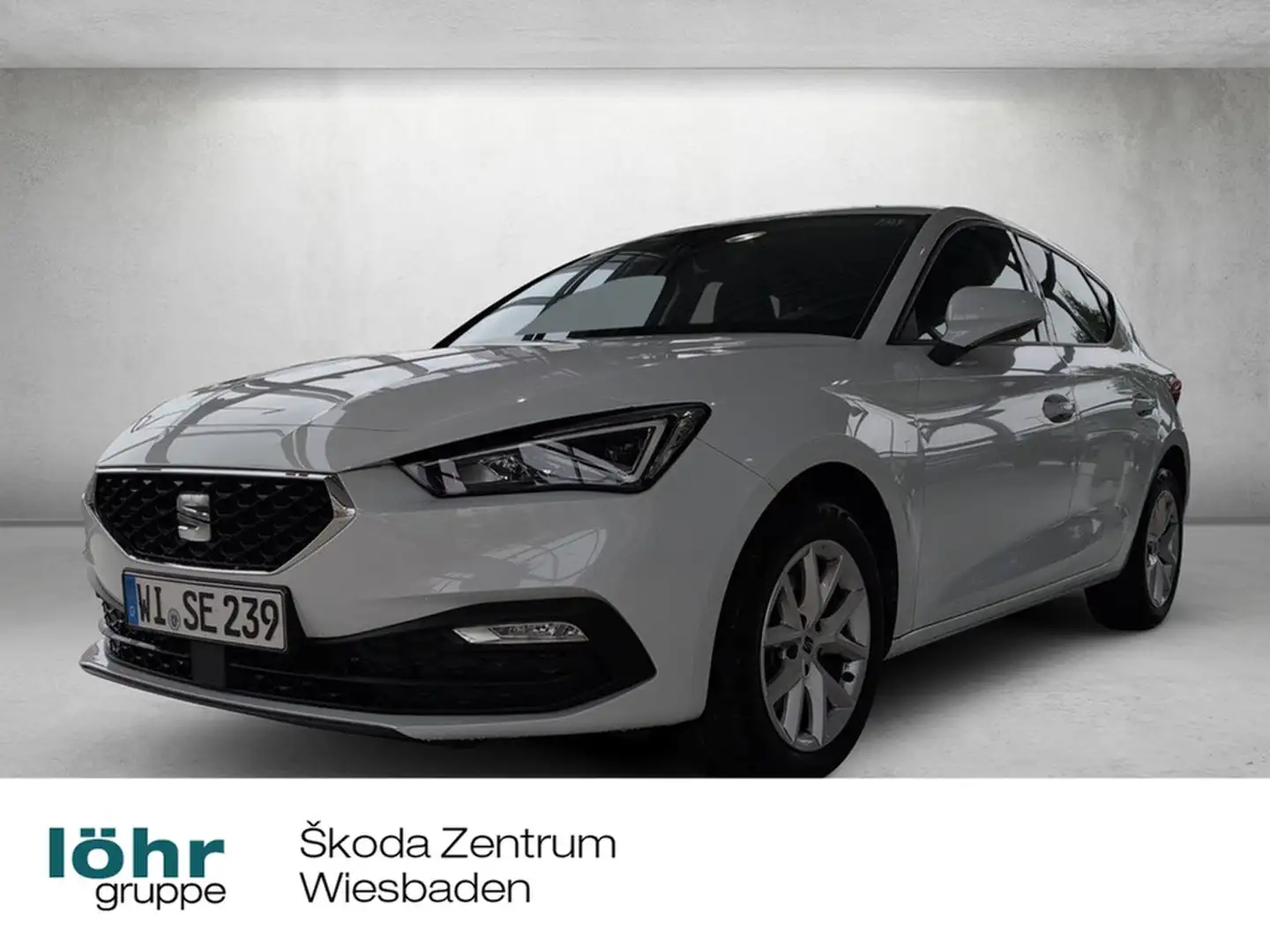 SEAT Leon Style 2.0 TDI 150PS DSG ABGABE 11.2025 Weiß - 1