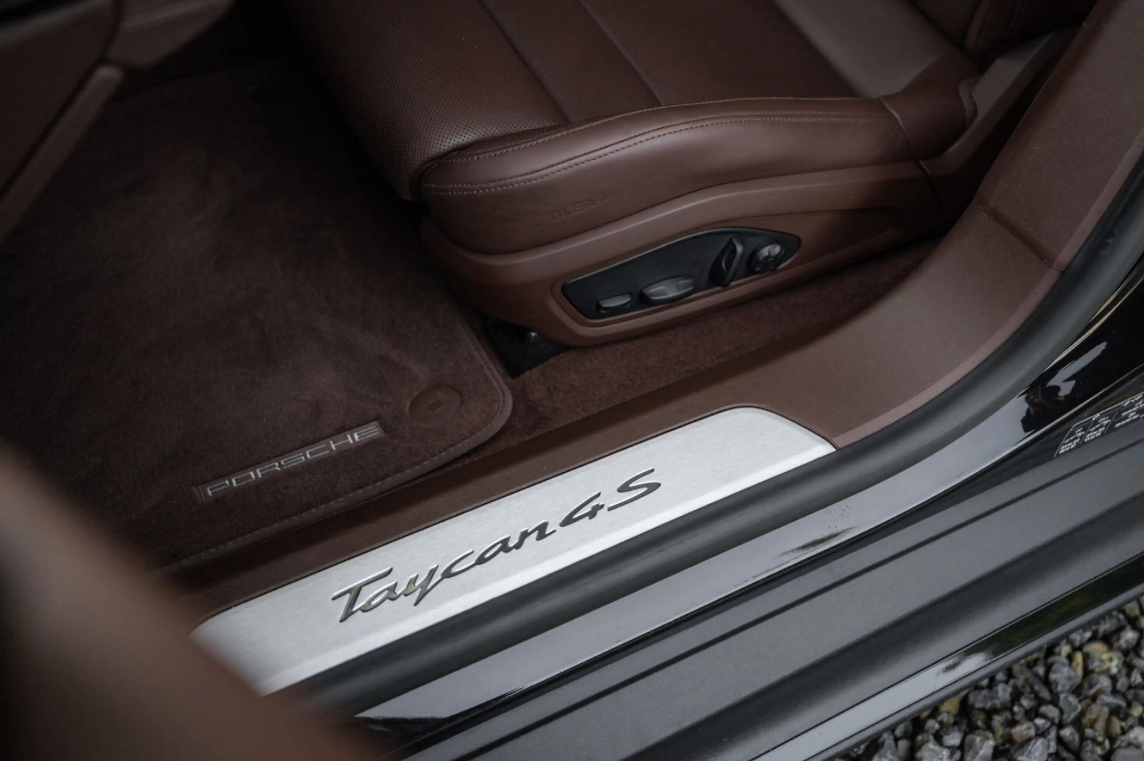 Porsche Taycan 4S SportDesign |1.Hd|HUD|BeiDis|NaSi|PDCC — photo 9