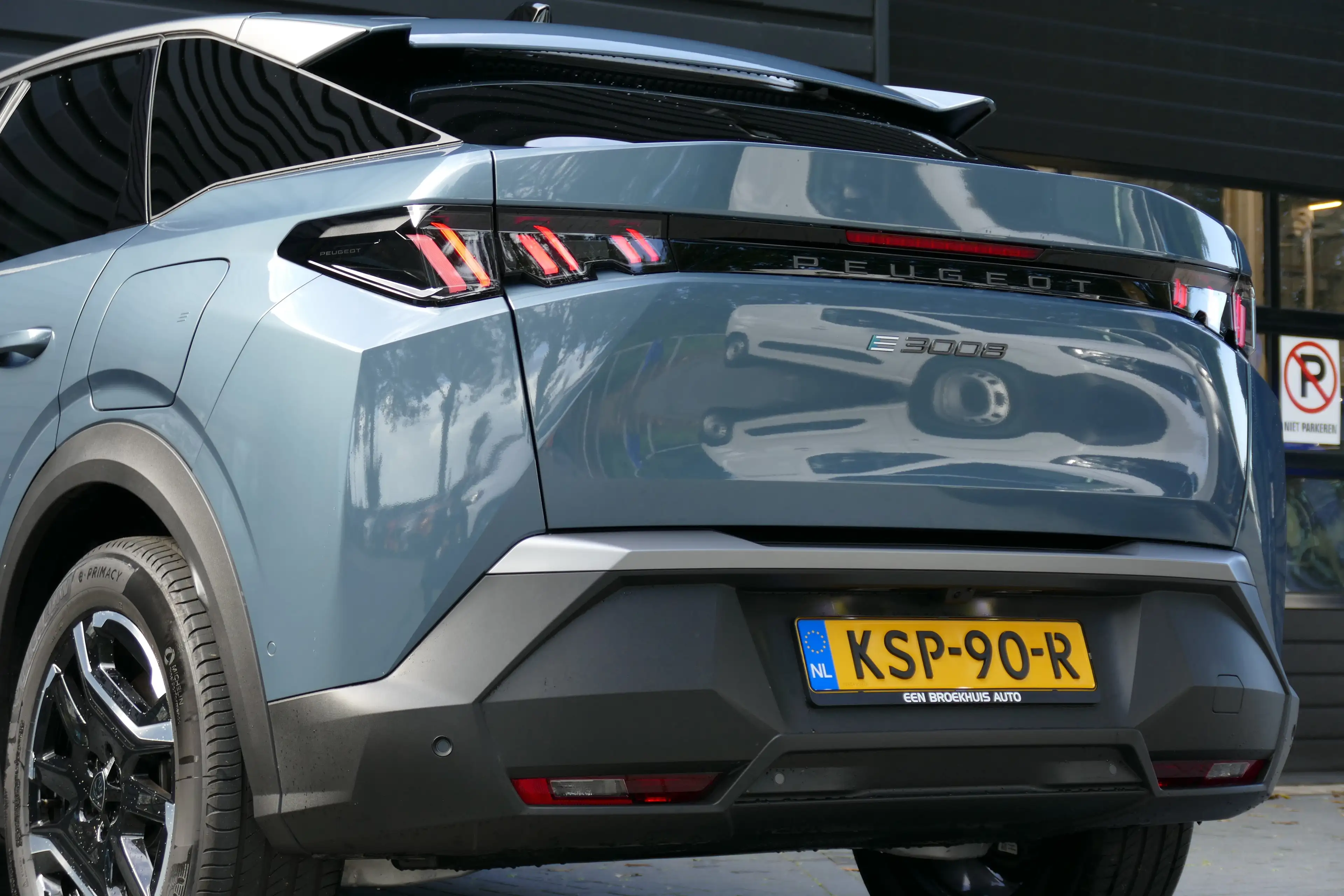 Peugeot 3008 e-3008 Allure | Elektrische parkeerrem | Extra get — photo 9