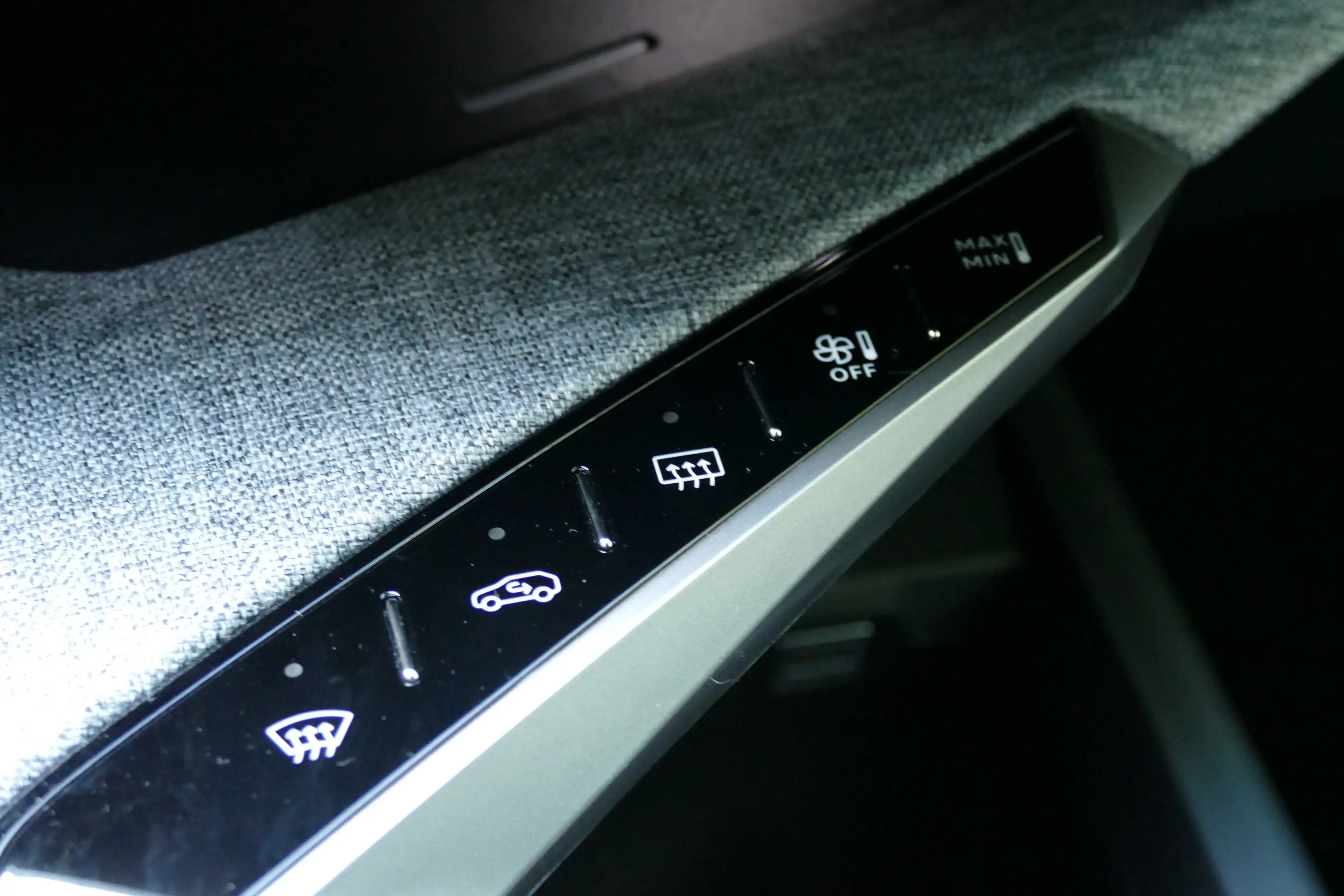 Peugeot 3008 e-3008 Allure | Elektrische parkeerrem | Extra get — photo 28