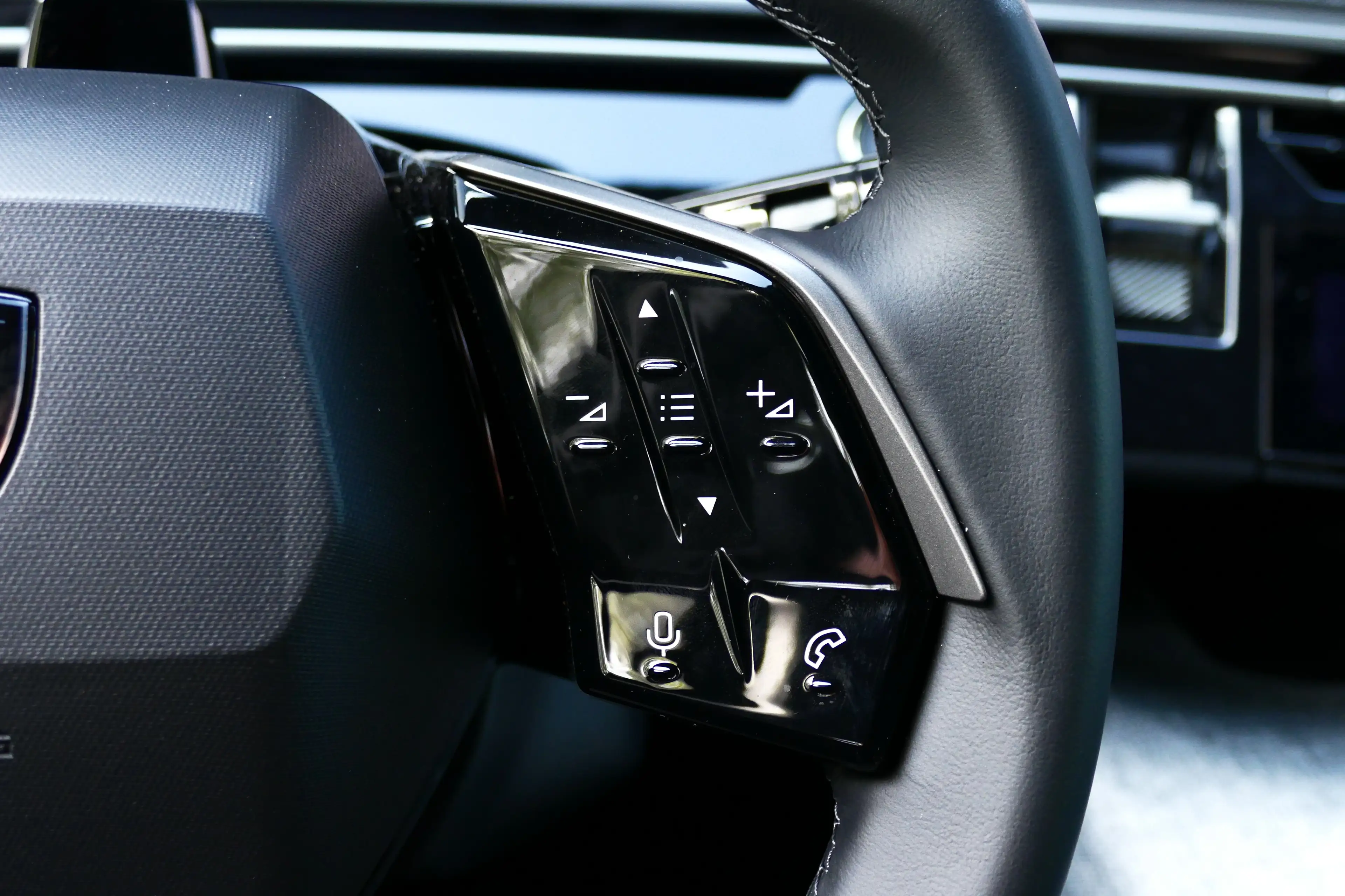 Peugeot 3008 e-3008 Allure | Elektrische parkeerrem | Extra get — photo 19