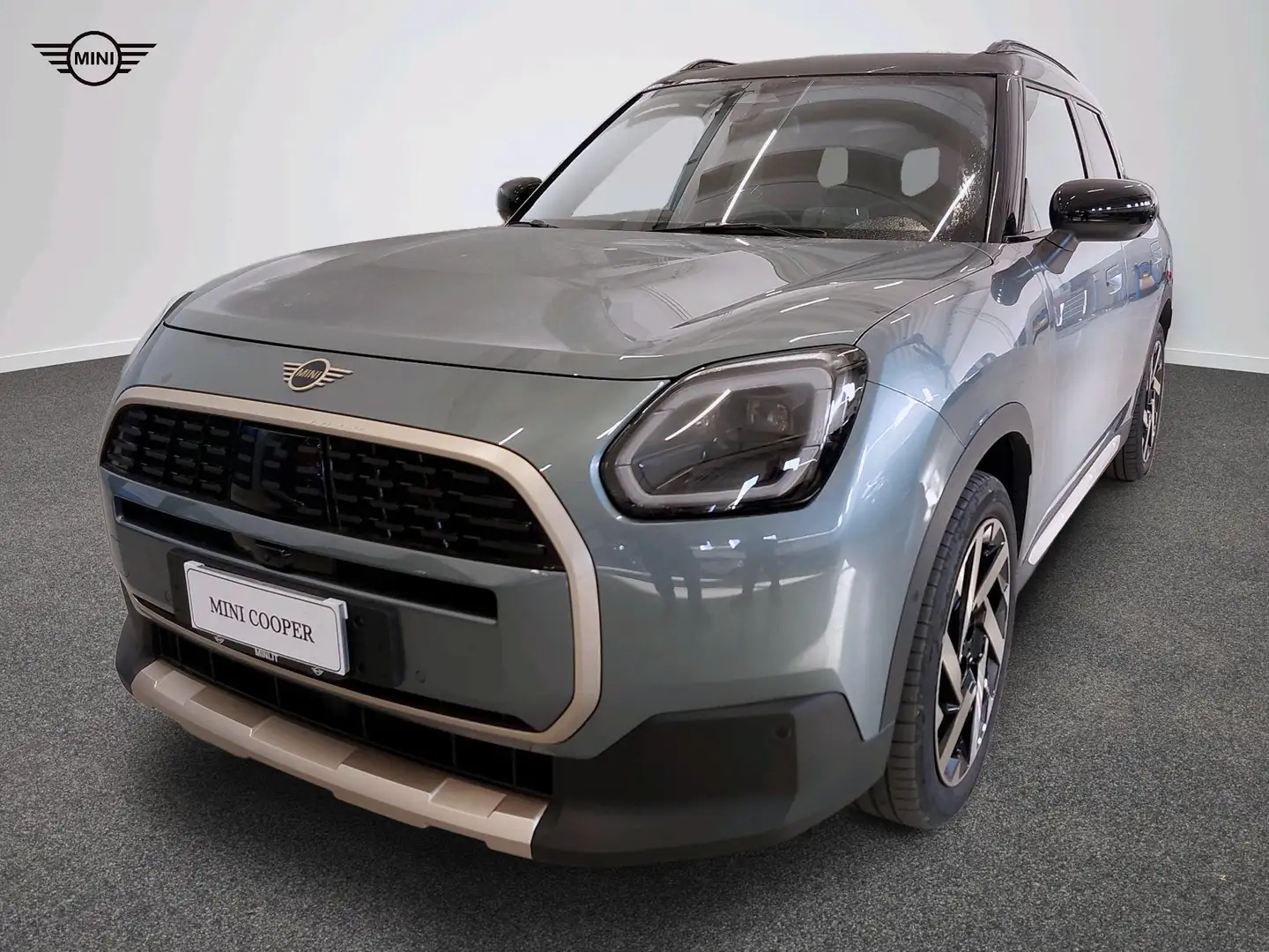 MINI Countryman D Favoured Verde - 1
