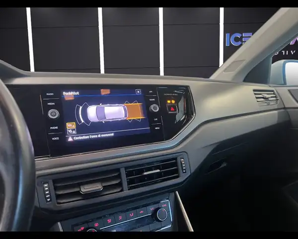 Volkswagen Polo view 14
