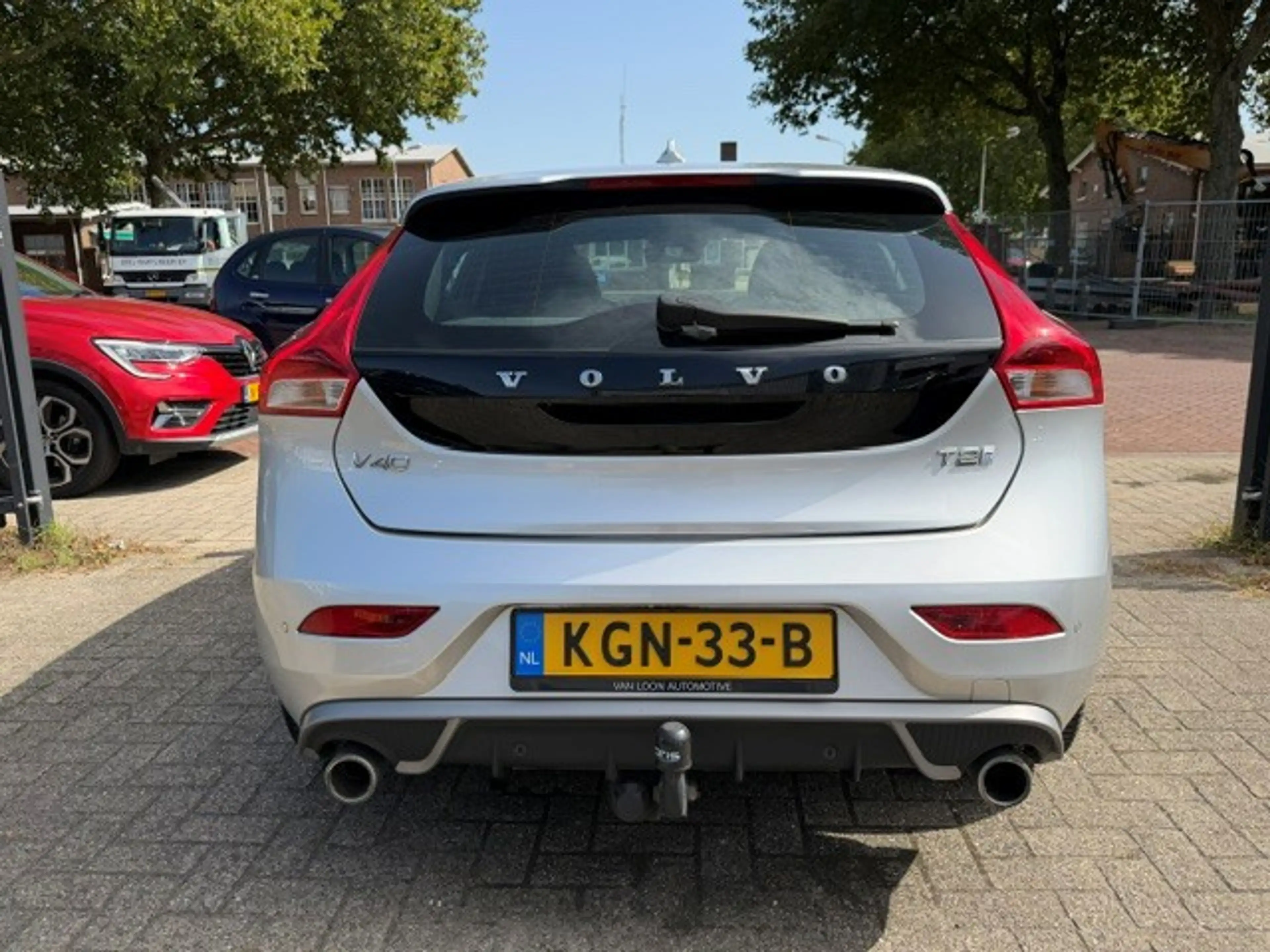 Volvo V40 1.5 T2 R-Design Leer Clima Cruise Trekhaak LED — photo 8