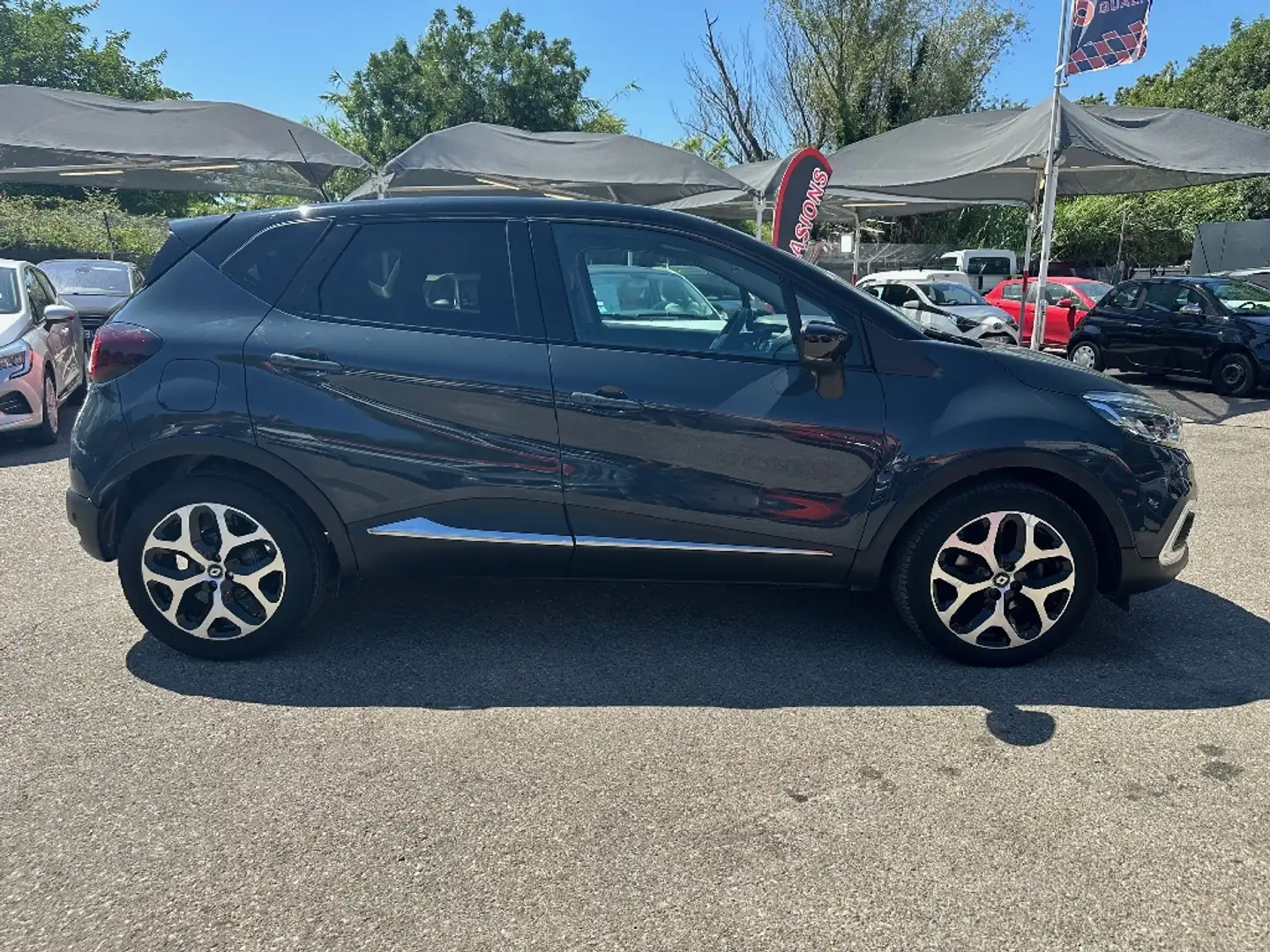 Renault Captur dCi EDC BVA Intens GPS/CarPlay/Toit - 2