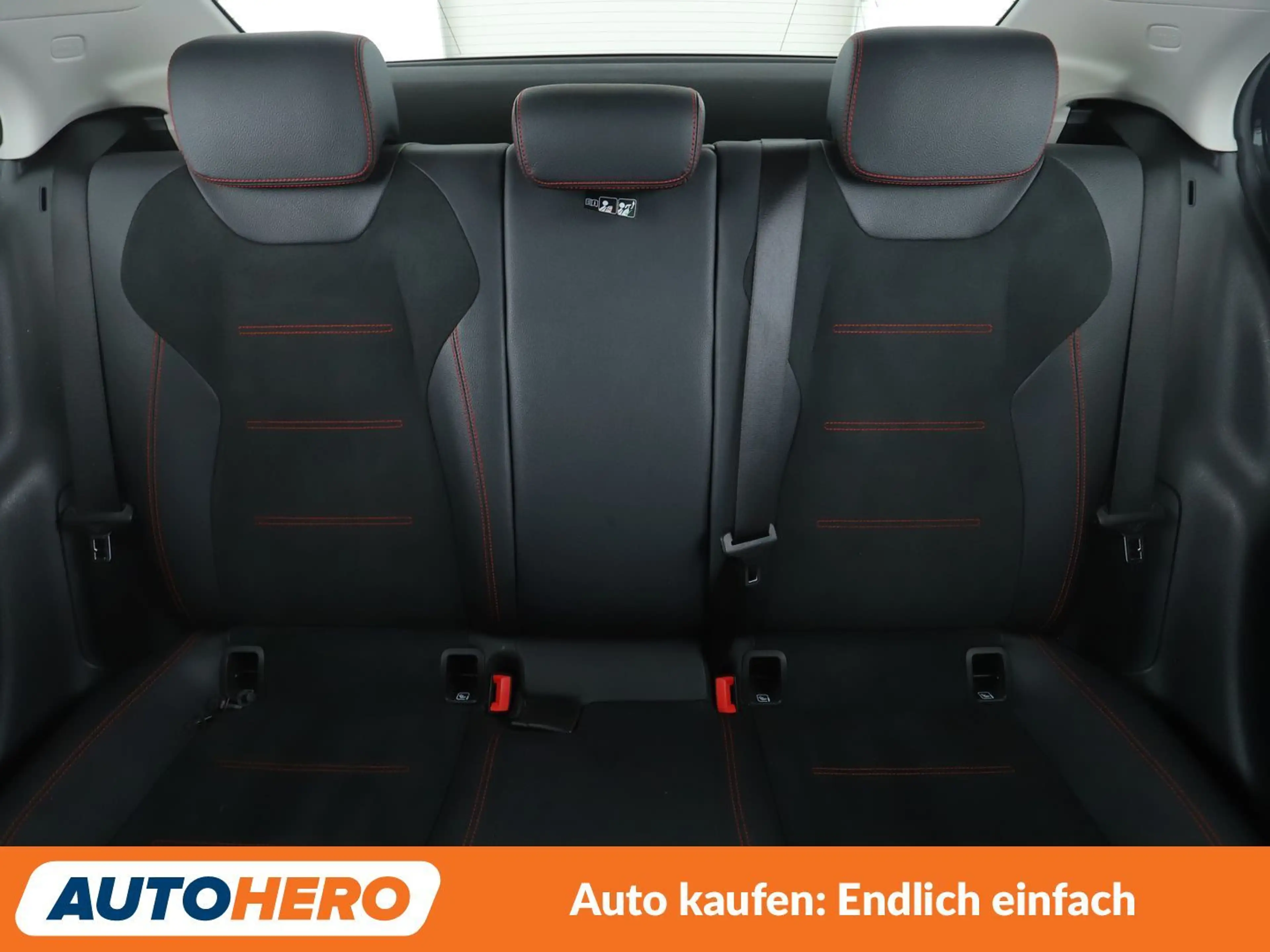 Mercedes-Benz A 200 A 200 AMG Line Aut.*NAVI*LED*TEMPO*PDC* — photo 15