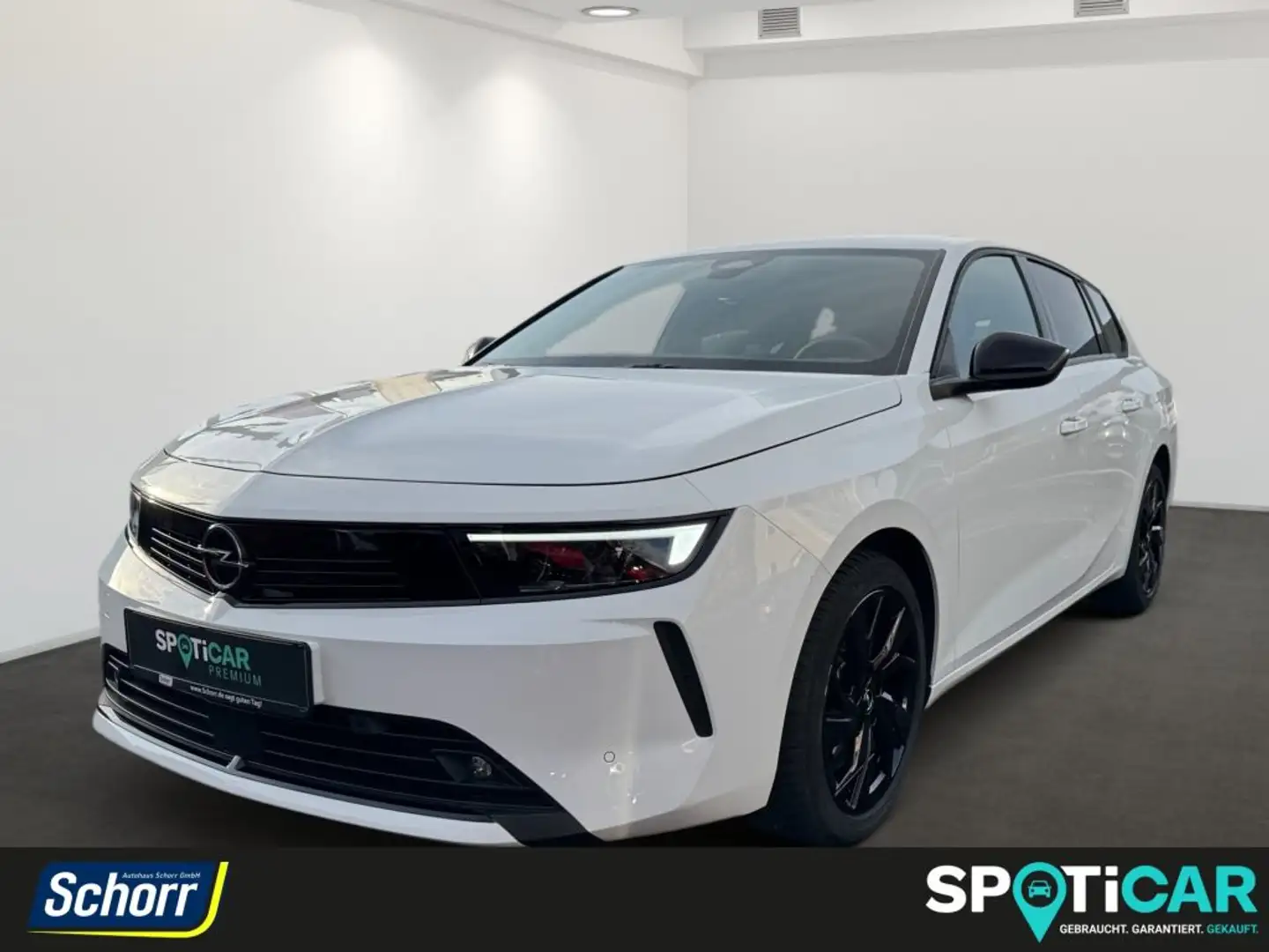 Opel Astra Sports Tourer Plug-In-Hybrid Edition Weiß - 1