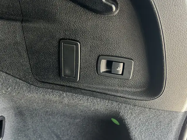 BMW 2 Series view 16