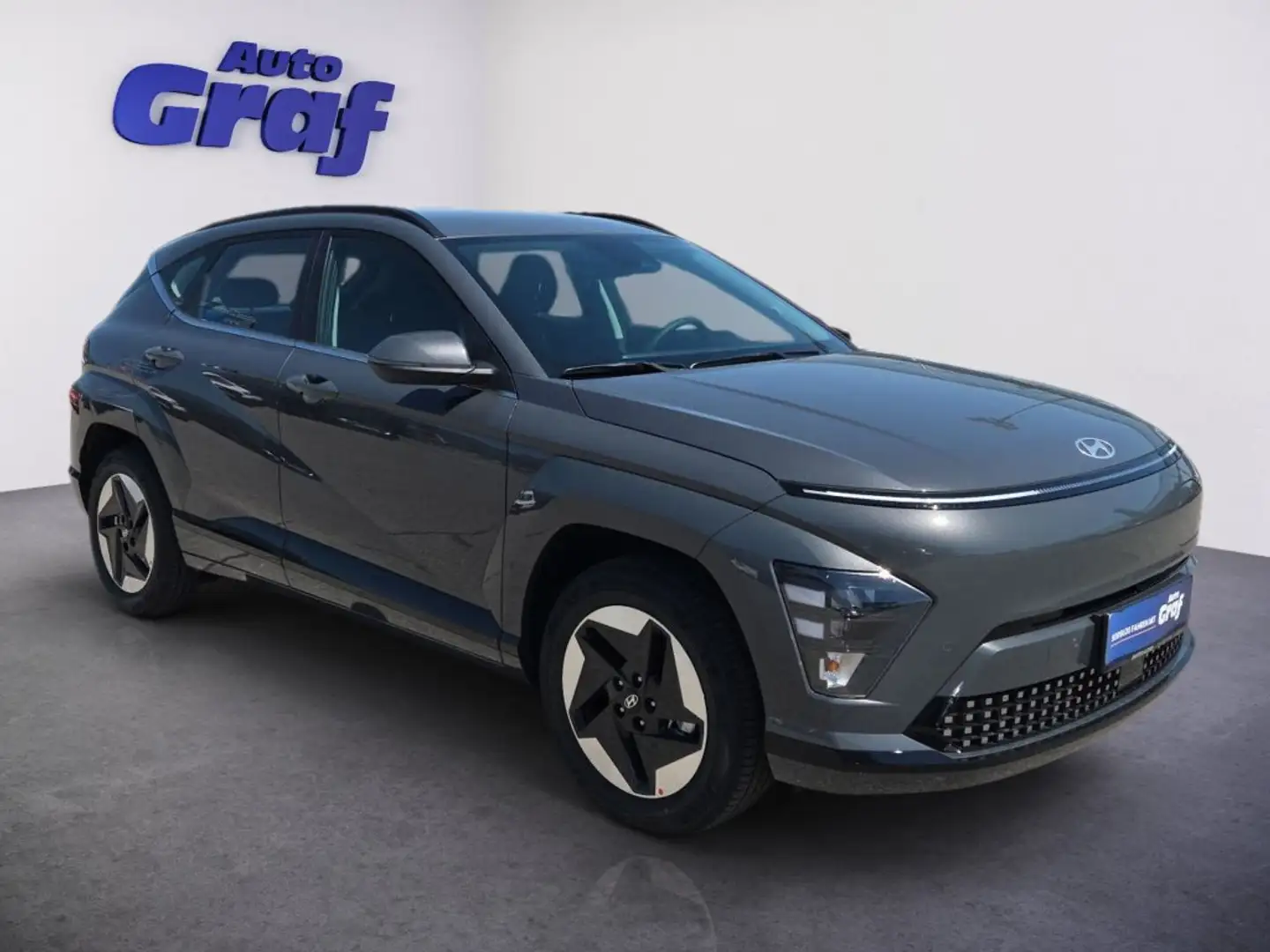 Hyundai KONA EV (SX2) Smart Line 48,6 kWh k7es1-P20-O20 Grau - 2