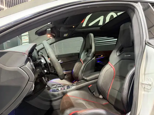 Mercedes-Benz Cla view 12