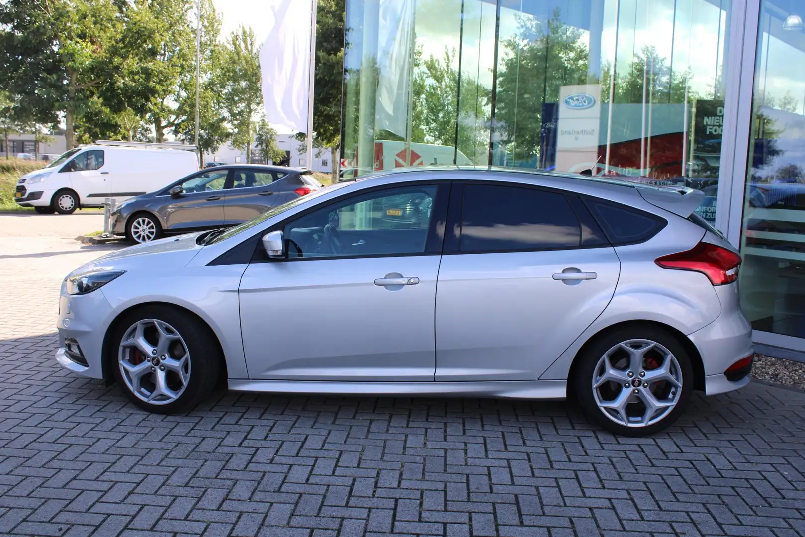 Ford Focus 2.0 ST-3 | Navigatie | Cruise Control | BLIS | Cli Gris - 2