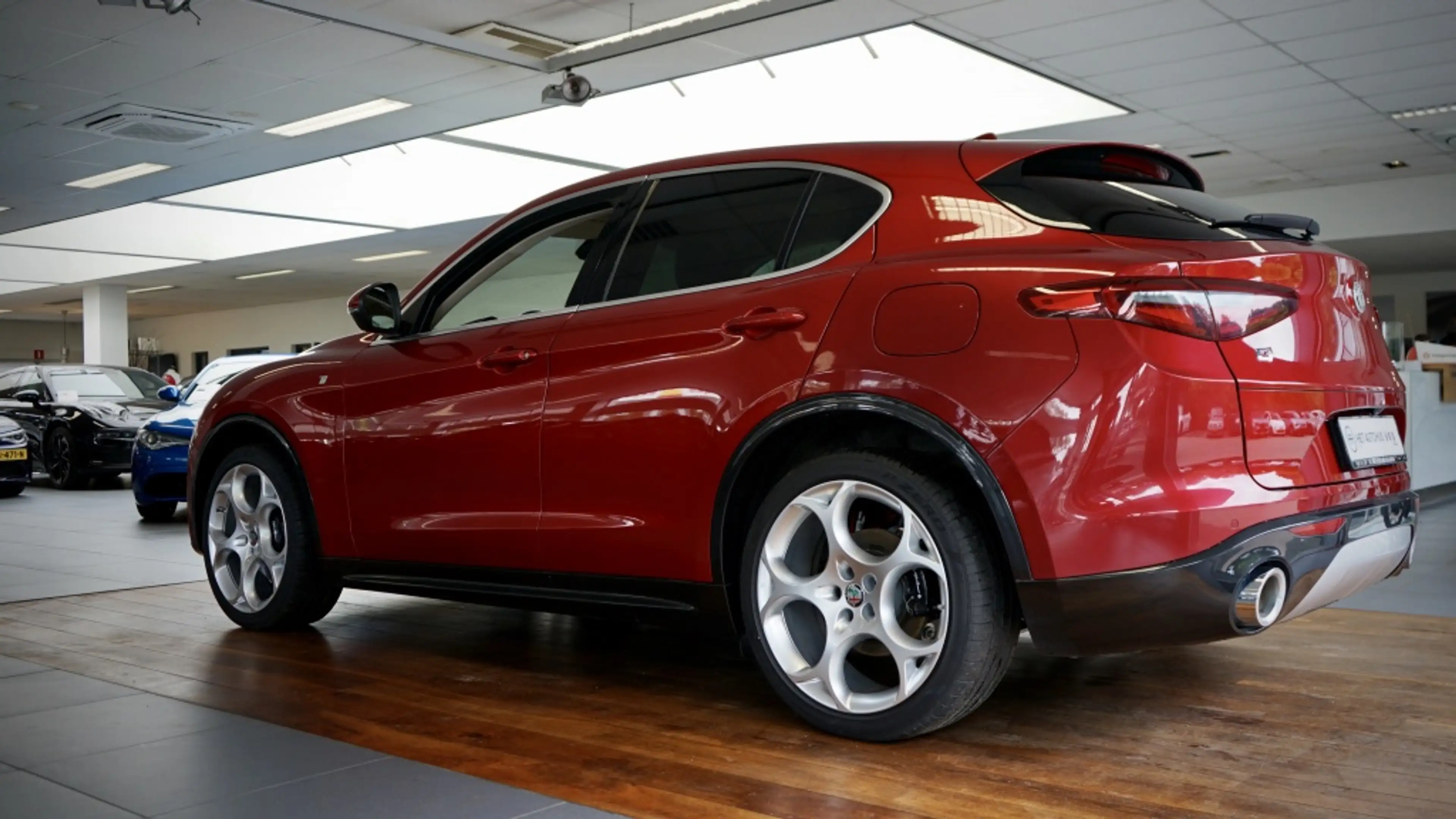 Alfa Romeo Stelvio 2.0 T AWD 6C Vd'Este | Speciale editie | 21 inch | — photo 9