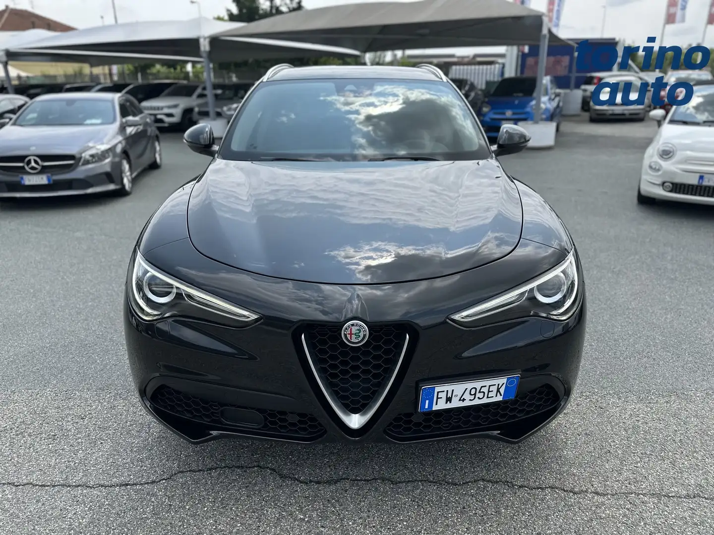 Alfa Romeo Stelvio 2.2 Turbodiesel 210 CV AT8 Q4 Executive Zwart - 2