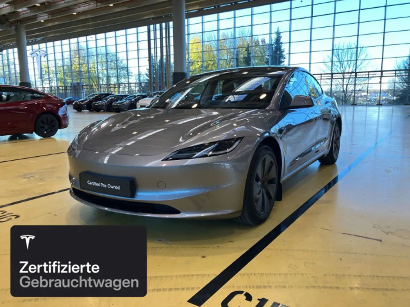 Tesla Model 3 Long Range AWD Silber - 1