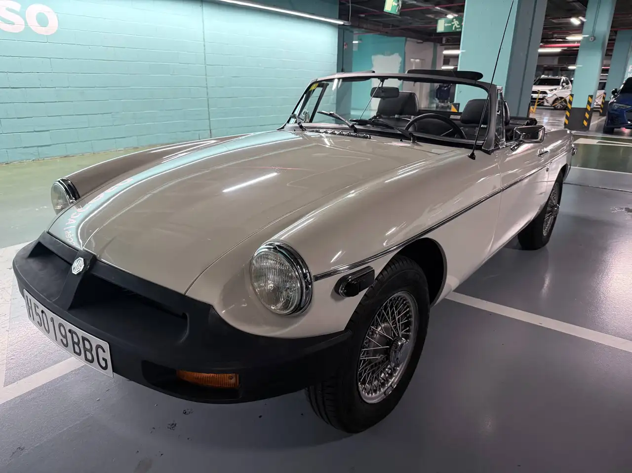 MG MGB Tourer, foto 3