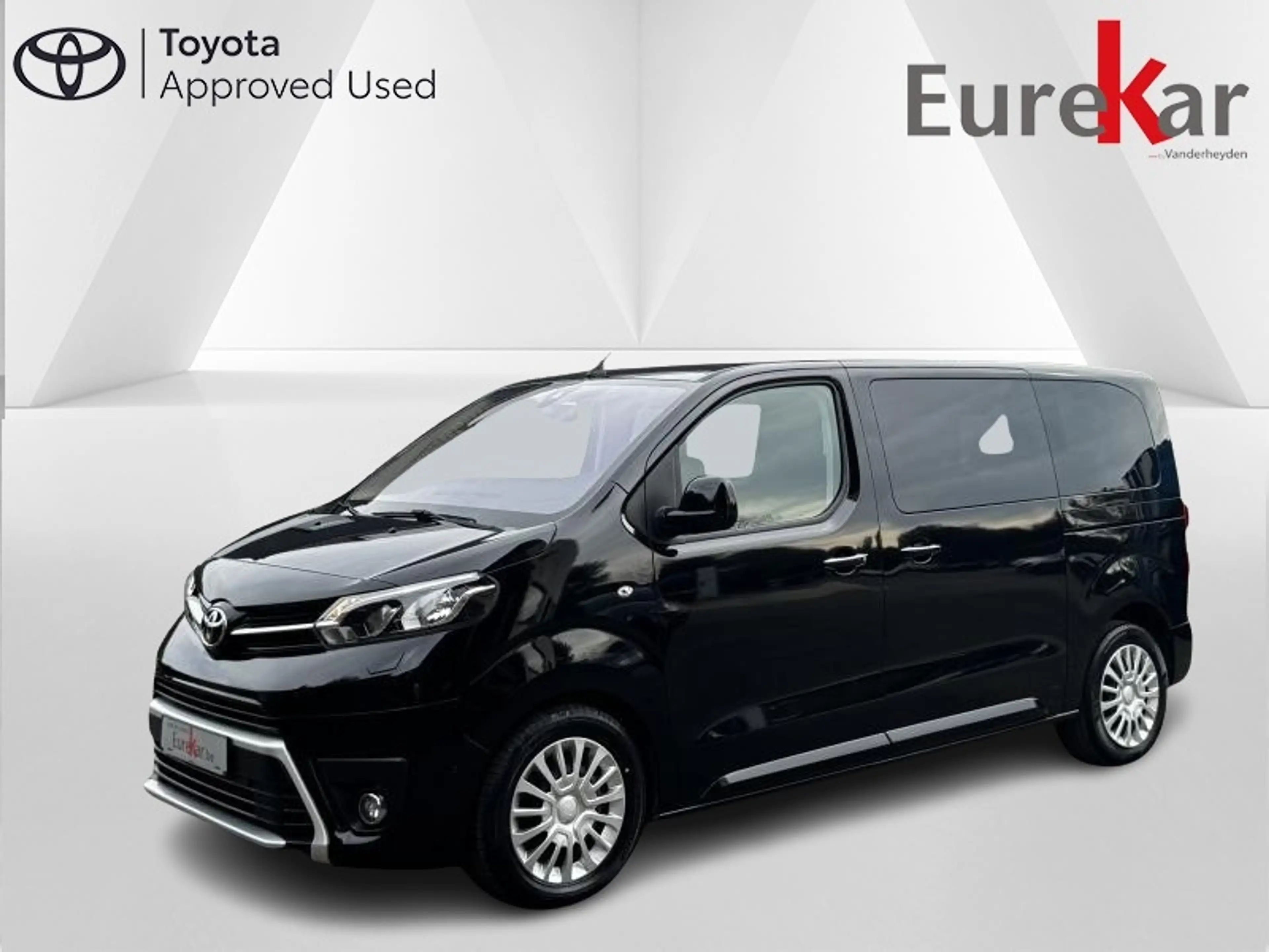 Toyota Verso MPV 8 PLACES