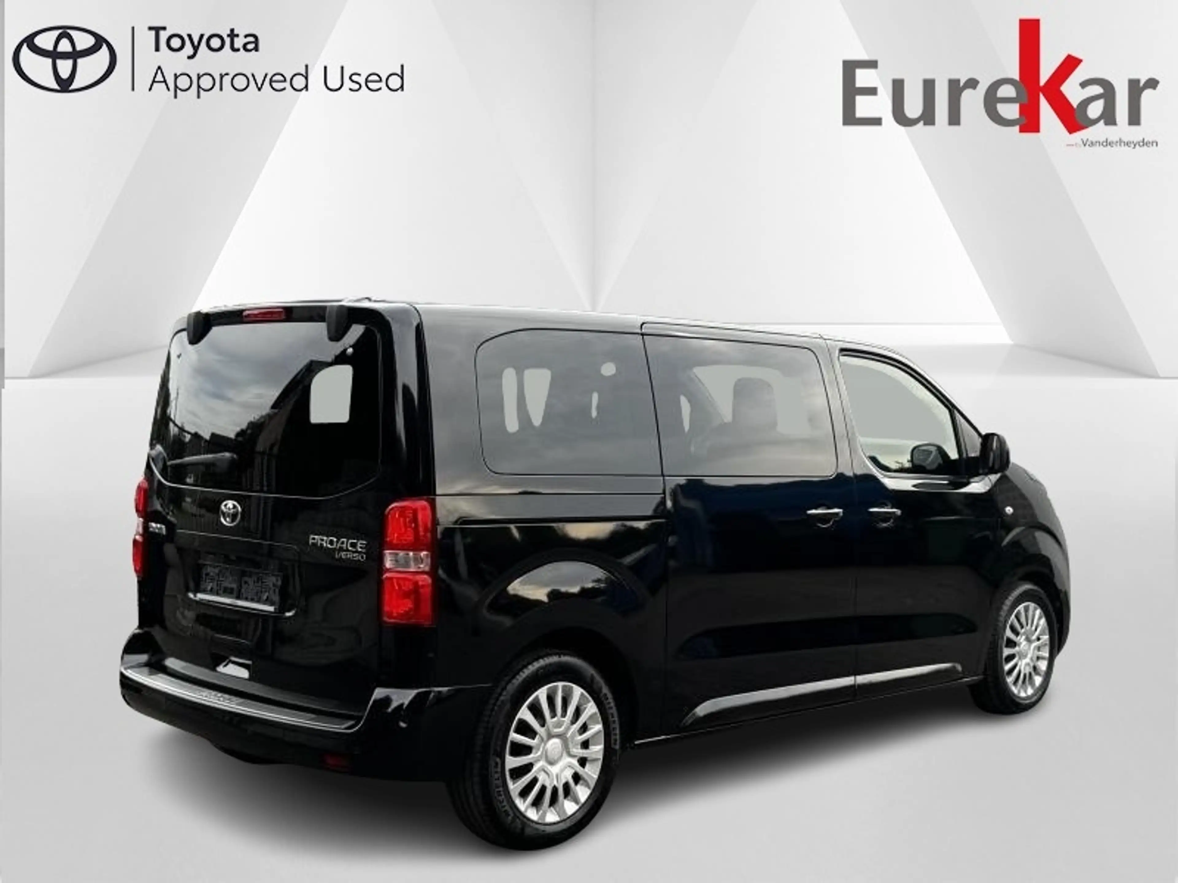 Toyota Verso MPV 8 PLACES — photo 3