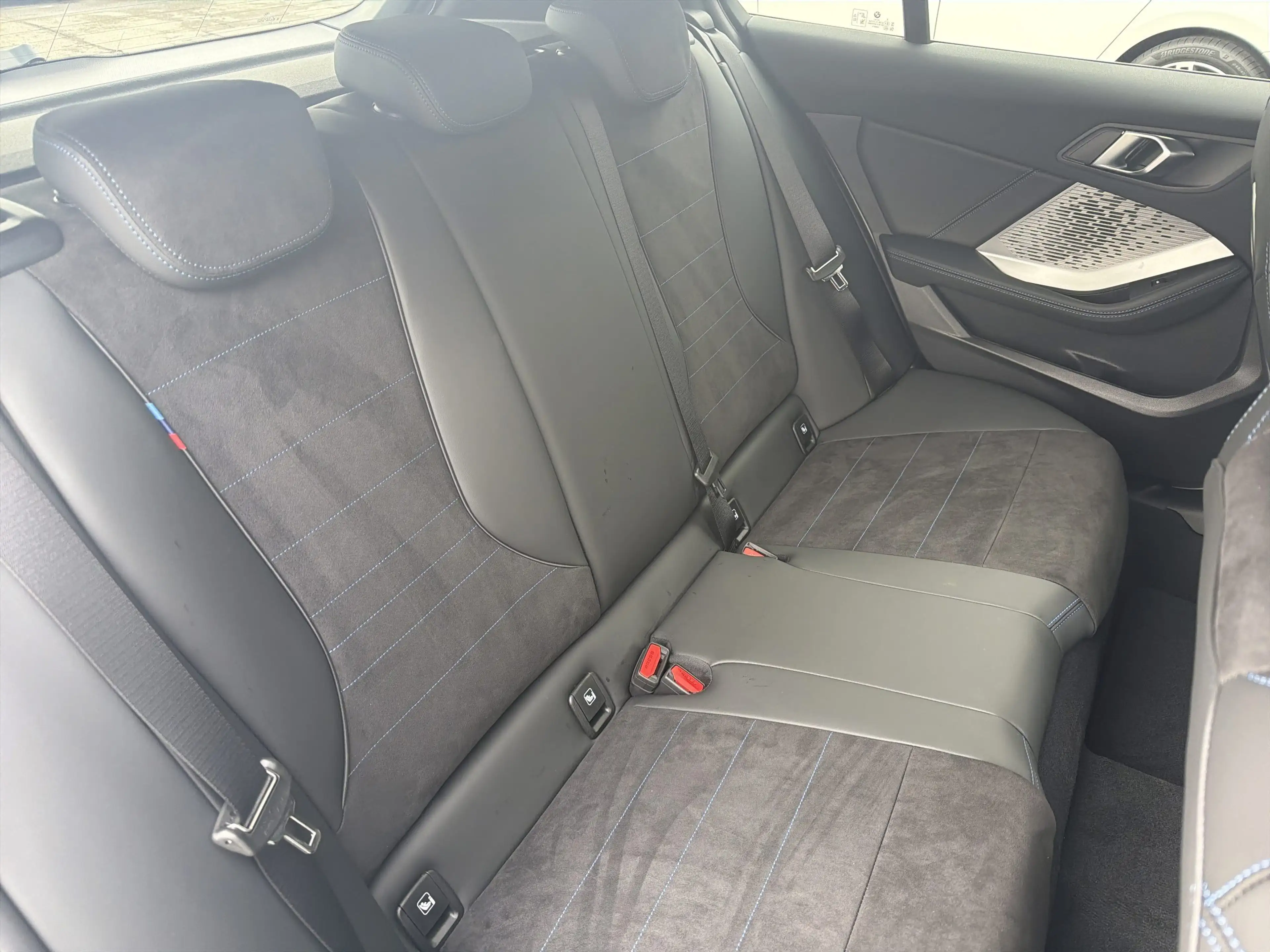 BMW 120 — photo 8