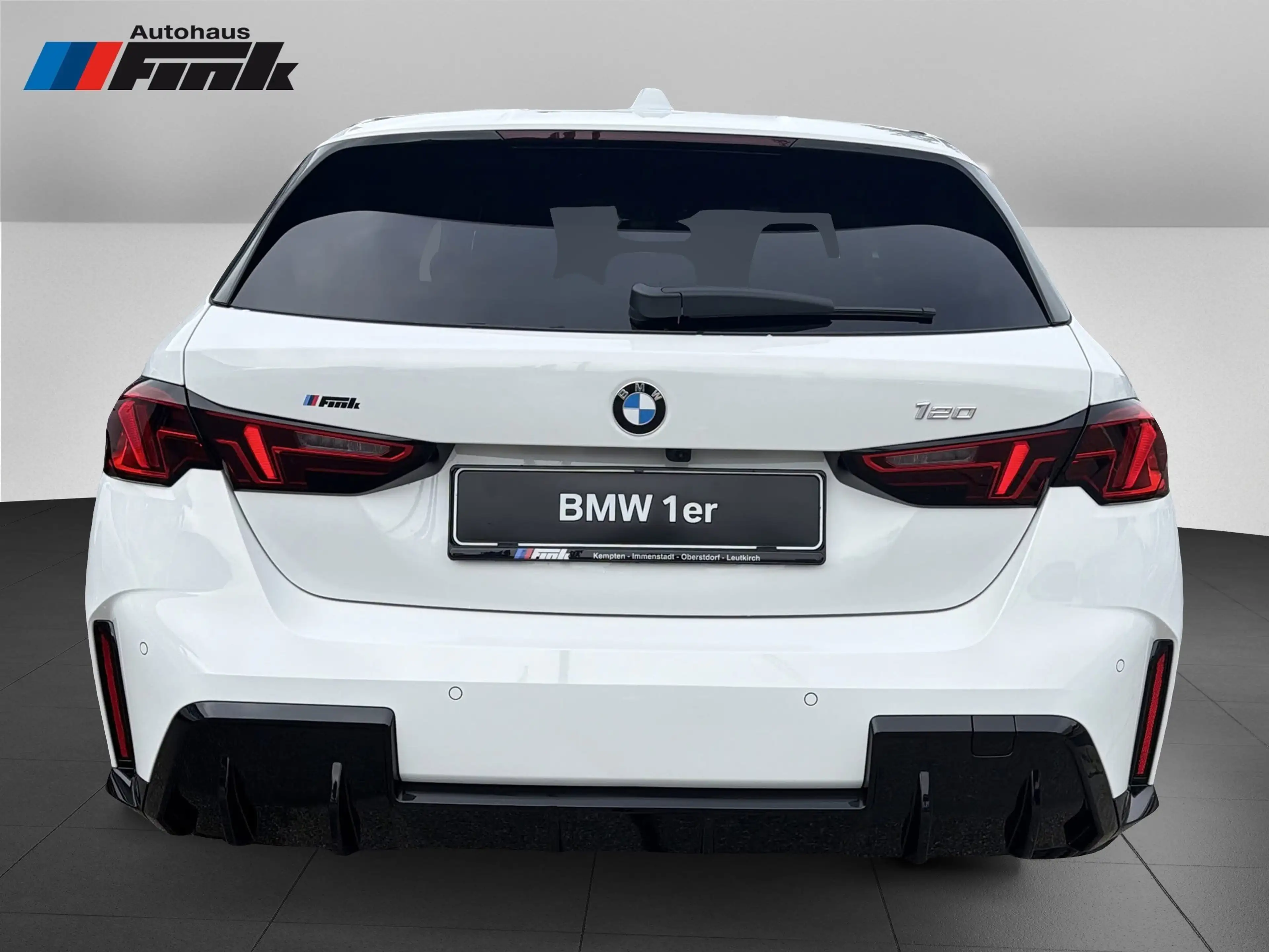 BMW 120 — photo 5