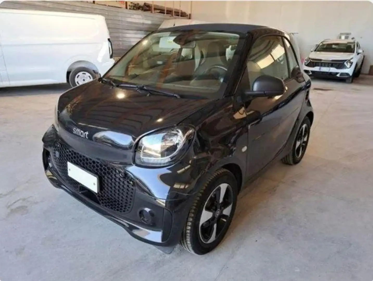 smart forTwo Coupé EQ Negro - 2