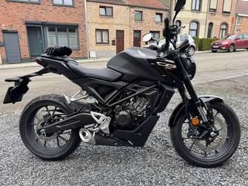 CB 125 R 2025