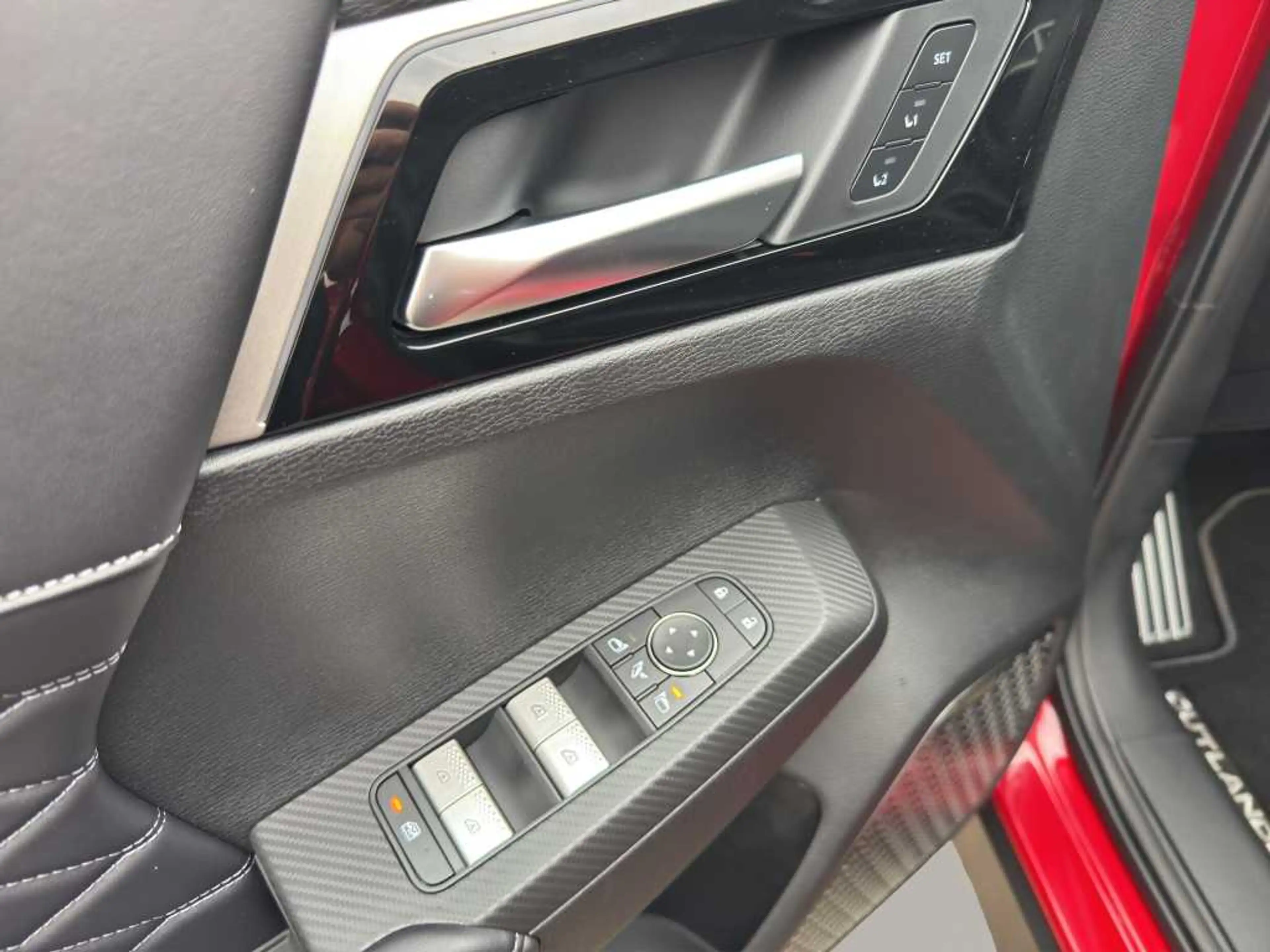 Mitsubishi Outlander 2.4L PHEV Diamant TOP 2Farb — photo 14