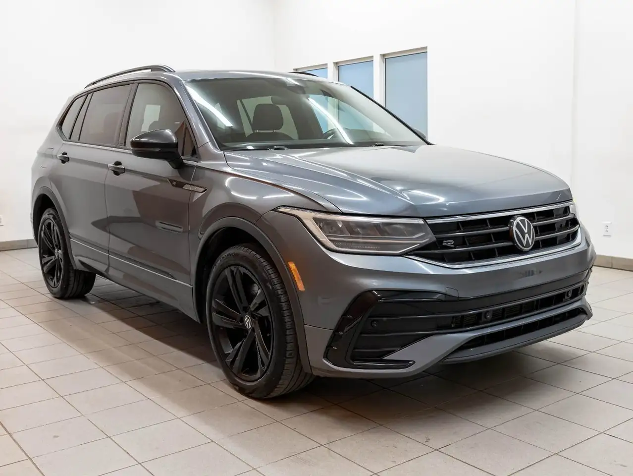 Volkswagen Tiguan снимка Volkswagen Tiguan