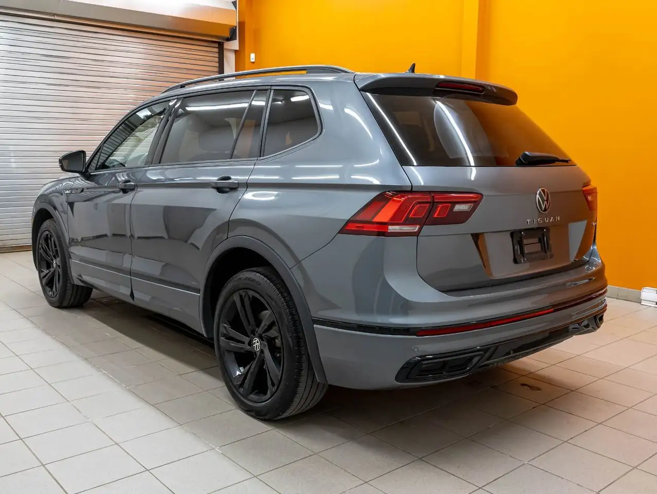 Volkswagen Tiguan снимка Volkswagen Tiguan