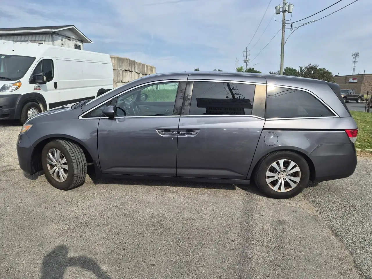 Honda Odyssey снимка Honda Odyssey