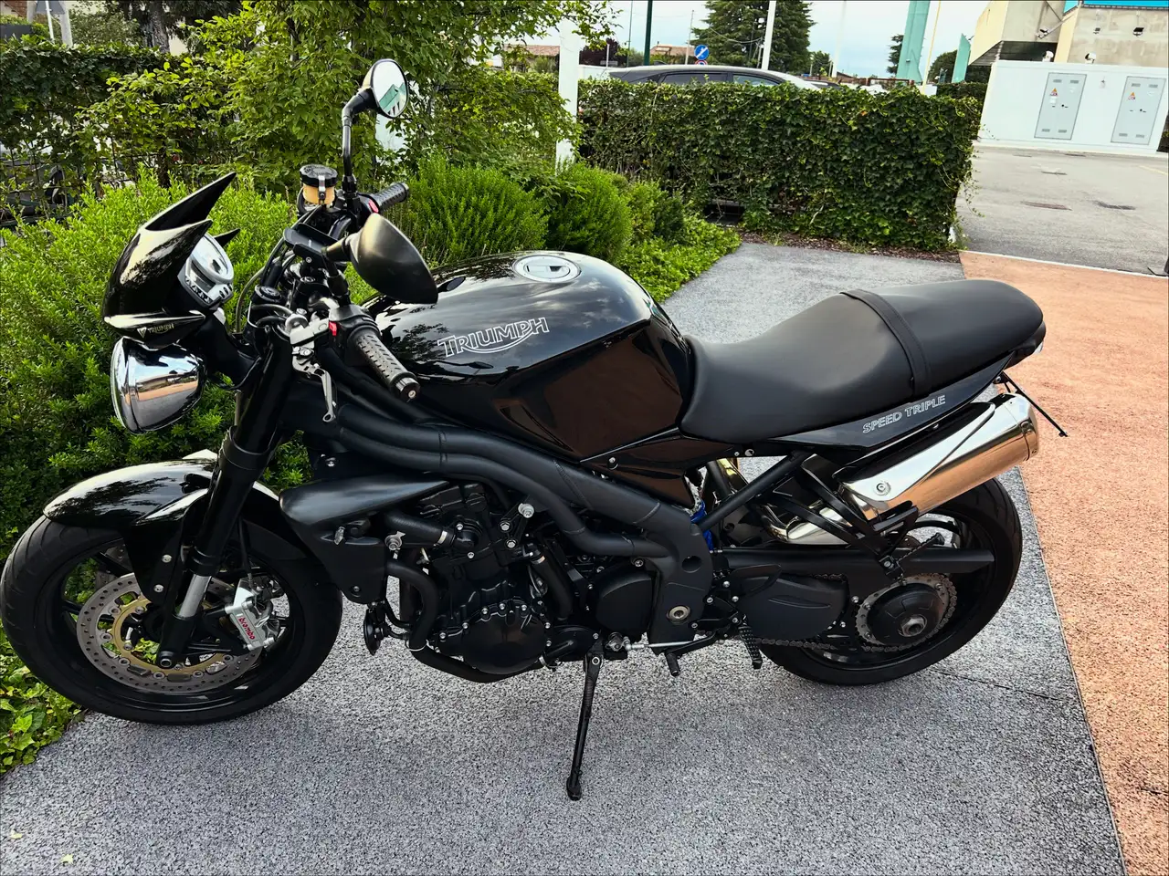Triumph Speed Triple 1050
