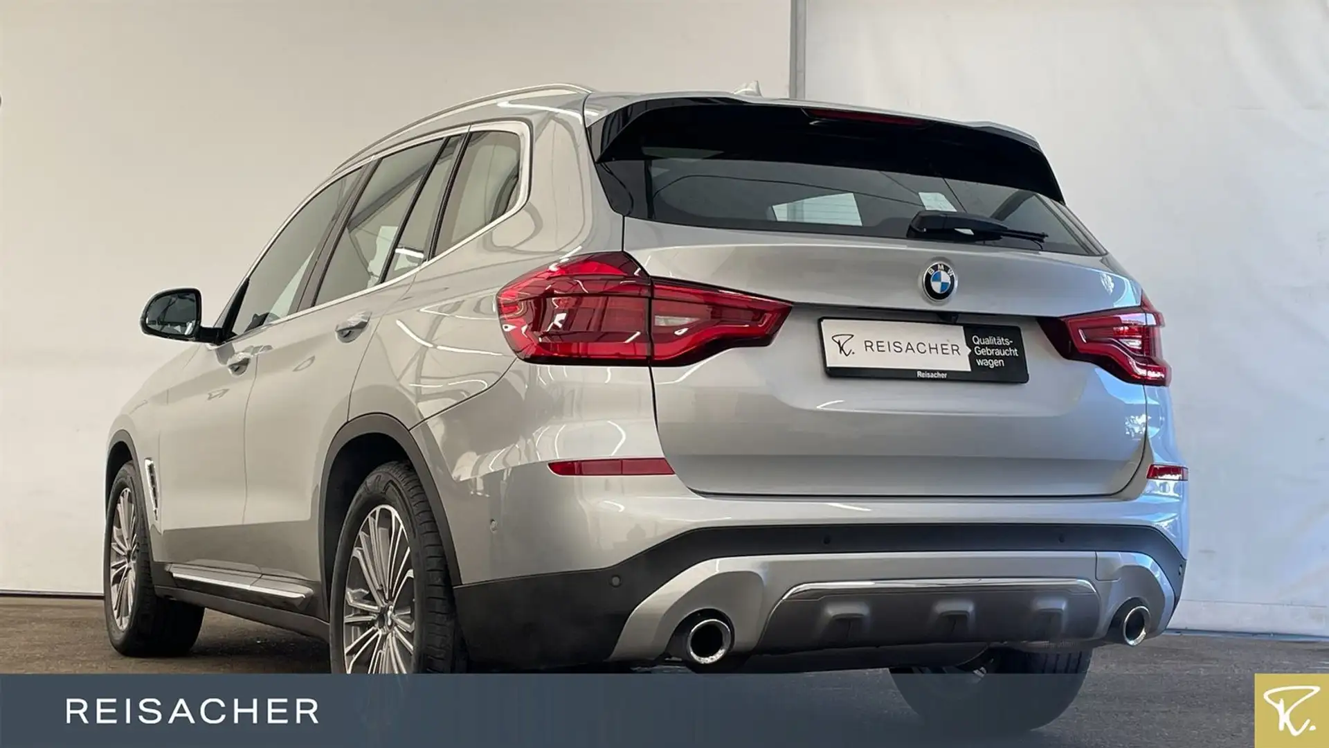BMW X3 xDrive 30d A LCPro HUD 360° ACC Pano 19" LM Silber - 2